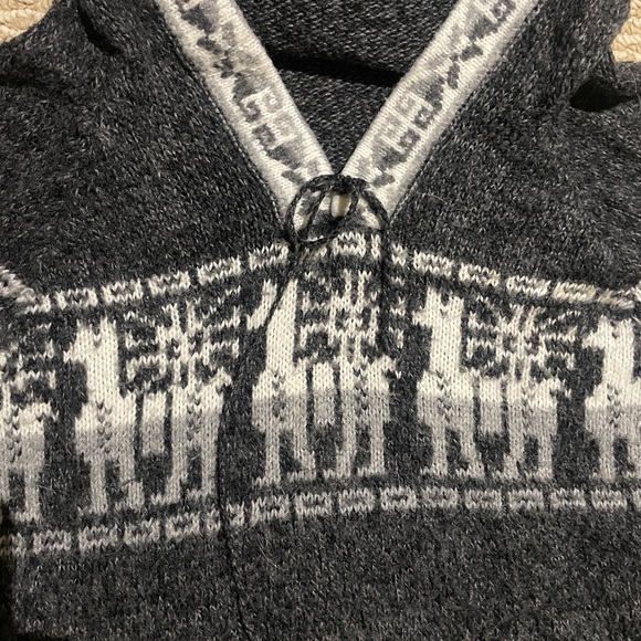 Alpaca Gray Patterned Sweater - Ladies Large - Picture 6 of 8